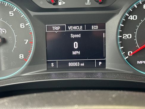 Used 2022 Chevrolet Malibu LT image 25