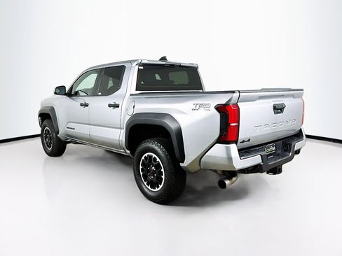 Used 2025 Toyota Tacoma TRD Off-Road image 5