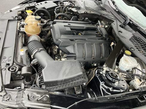 Used 2018 Ford Mustang Premium image 39