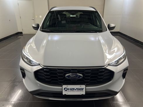 New 2026 Ford Escape ST-Line w/ Tech Pack #1 image 2