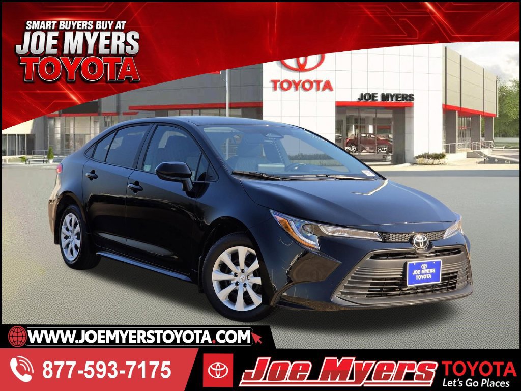 Used 2026 Toyota Corolla LE FWD image 1