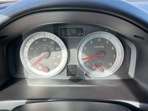 Used 2013 Volvo C70 T5 image 17