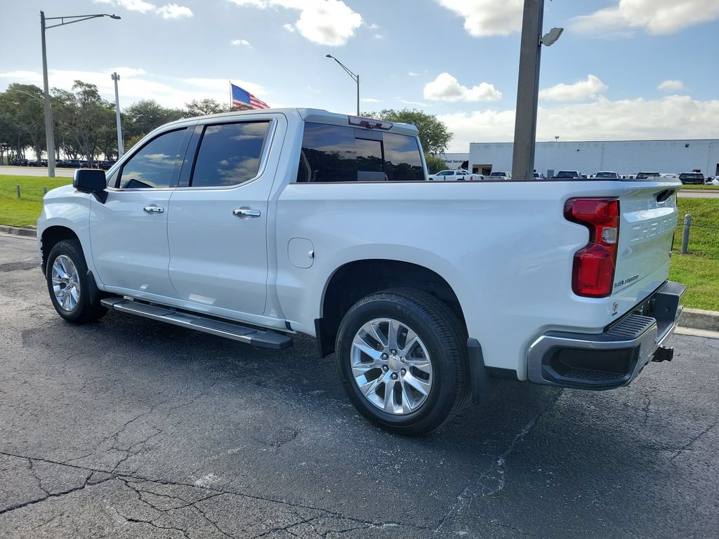 Used 2020 Chevrolet Silverado 1500 LTZ w/ LTZ Premium Package AWD/4WD image 3