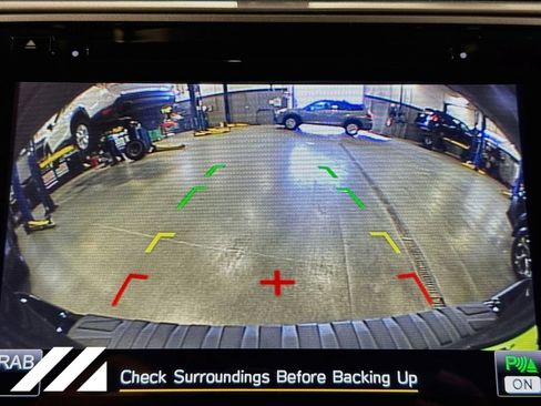 Used 2019 Subaru Outback 2.5i Touring AWD/4WD image 15