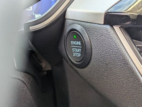 Used 2022 Ford Escape SEL w/ Technology Package image 15