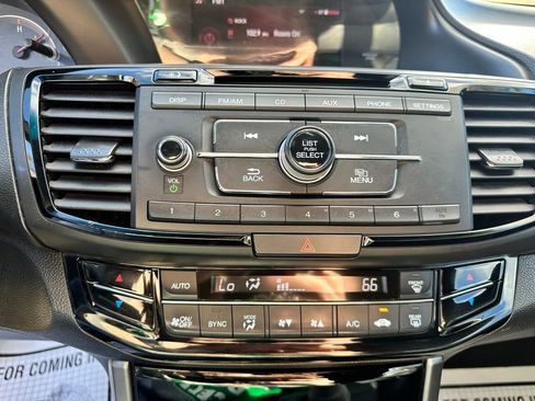 Used 2017 Honda Accord Sport Special Edition image 22