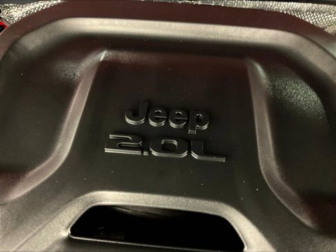 Used 2024 Jeep Wrangler Sport AWD/4WD image 30