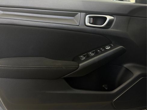 Used 2025 Honda Civic Sport image 26