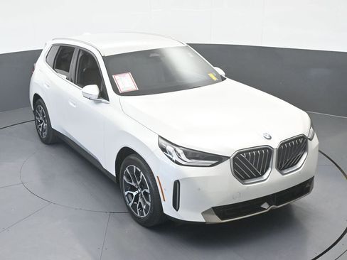 Used 2025 BMW X3 xDrive30i w/ M Sport Package image 59