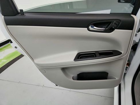 Used 2015 Chevrolet Impala Limited LS FWD image 22