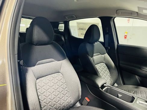 New 2026 Nissan Kicks SV image 30