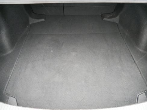 Used 2023 Toyota Corolla LE image 11