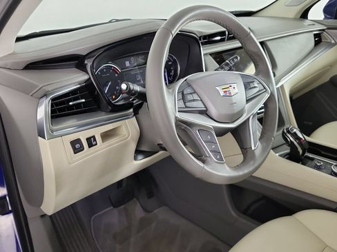 Used 2024 Cadillac XT5 Premium Luxury FWD image 16
