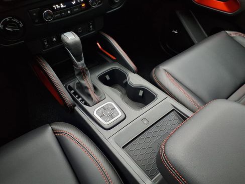 New 2026 Nissan Frontier PRO-4X image 18