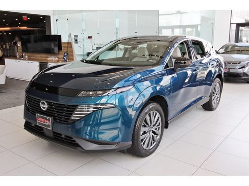 New 2026 Nissan Murano SL w/ Comfort Package AWD/4WD image 2