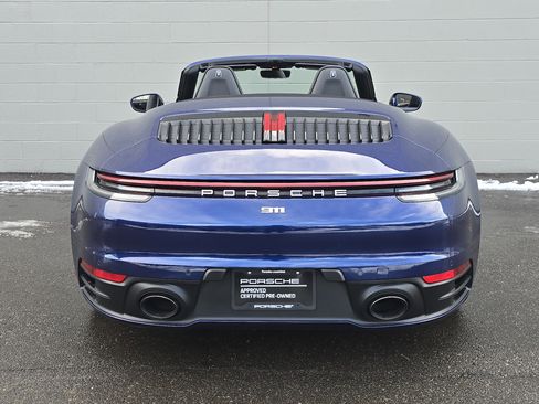 Certified 2020 Porsche 911 Carrera image 8