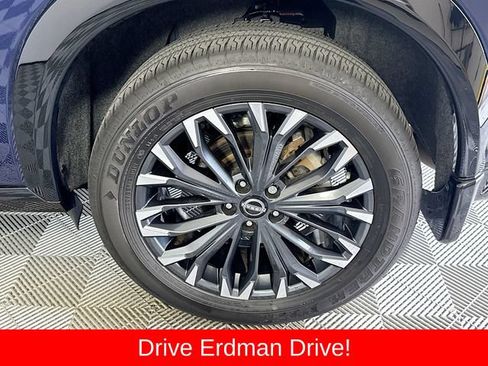 Used 2025 Nissan Rogue Platinum w/ Platinum Premium Package FWD image 4
