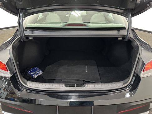 Certified 2024 Hyundai Elantra SE image 27