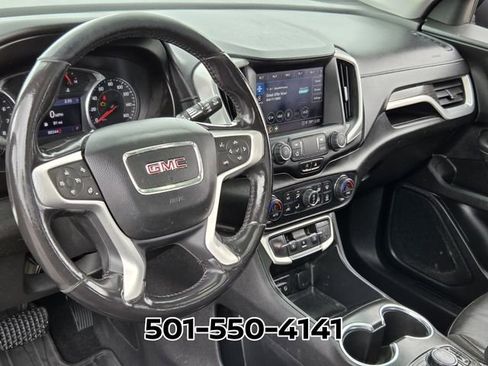 Used 2022 GMC Terrain SLT image 9