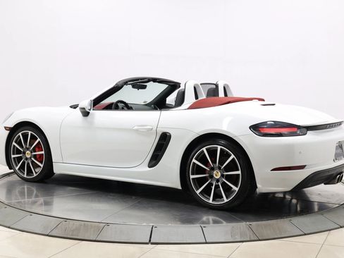 Used 2017 Porsche 718 Boxster S image 36