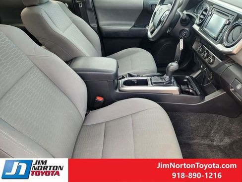 Used 2019 Toyota Tacoma SR5 image 15