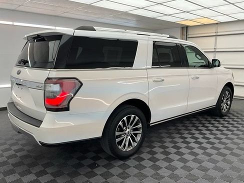Used 2018 Ford Expedition Max Limited AWD/4WD image 24
