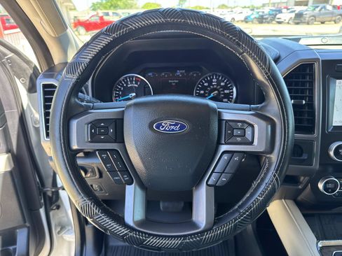 Used 2021 Ford Expedition Platinum RWD image 22