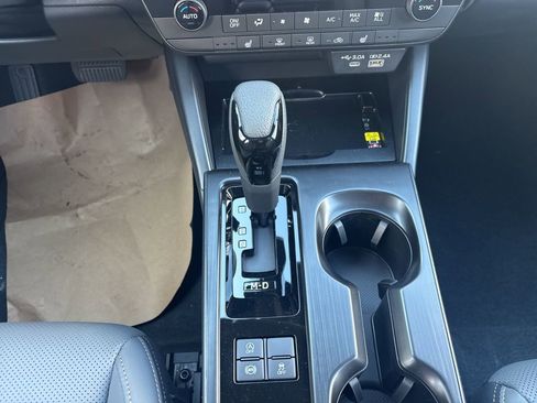 New 2026 Subaru Outback Limited AWD/4WD image 20