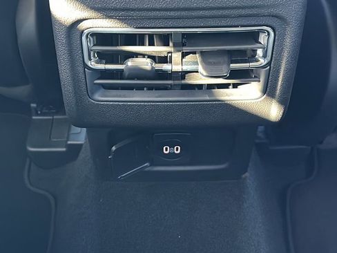 Used 2025 Lincoln Corsair FWD image 22