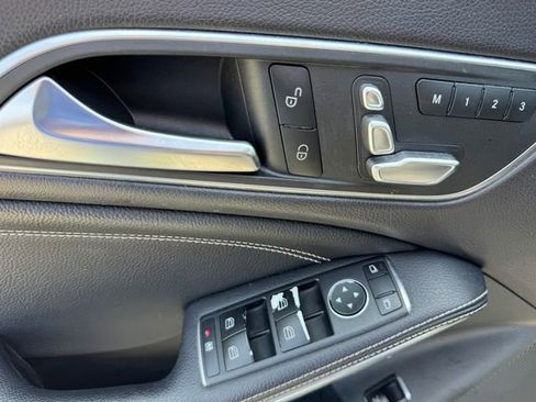 Used 2018 Mercedes-Benz CLA 250 image 14