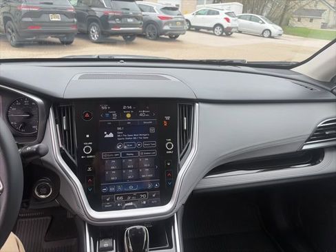 Used 2023 Subaru Legacy Limited image 7