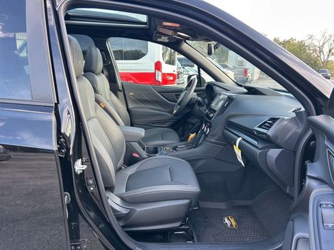 Used 2025 Subaru Forester Wilderness AWD/4WD image 41