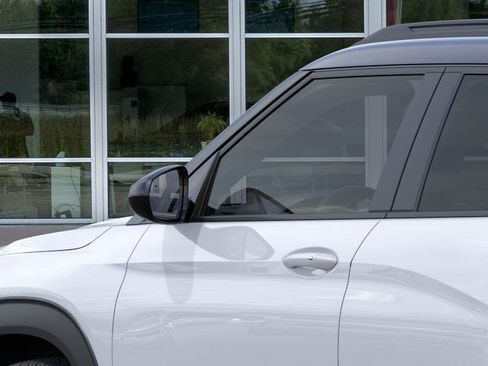 New 2026 Chevrolet TrailBlazer RS w/ Convenience Package image 12