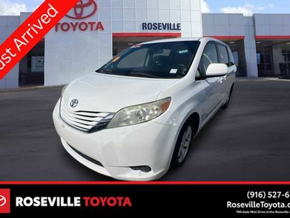 Used 2016 Toyota Sienna LE