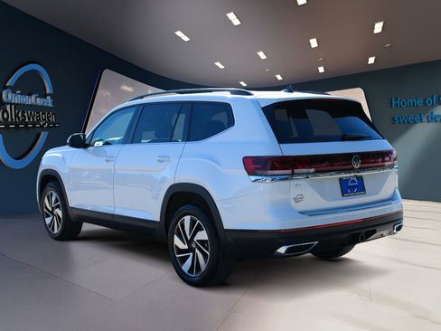 New 2026 Volkswagen Atlas SE FWD image 6