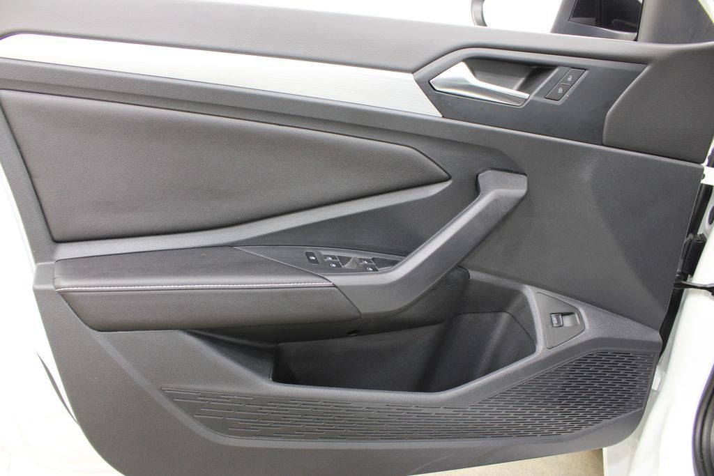 Certified 2026 Volkswagen Jetta Sport FWD image 15