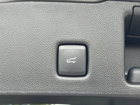 New 2026 Ford Escape SE image 9