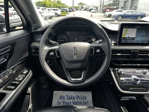 Used 2022 Lincoln Corsair AWD w/ Equipment Group 101A image 14