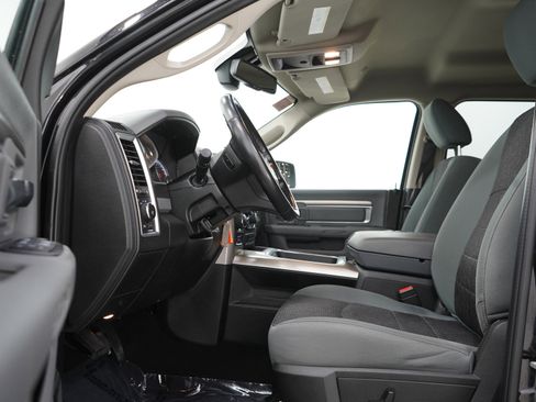 Used 2020 RAM 1500 Classic Warlock AWD/4WD image 22