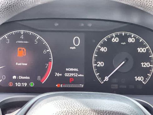 Used 2024 Honda HR-V LX image 19
