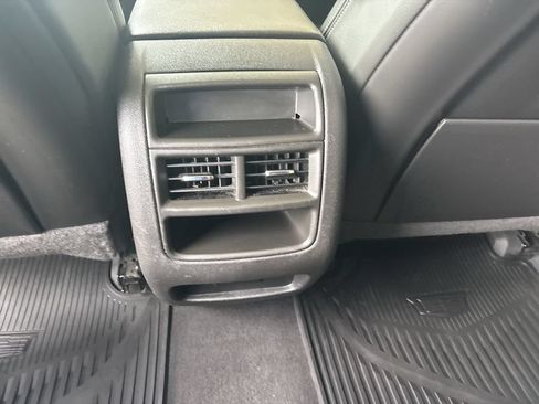 Certified 2021 Cadillac XT5 Premium Luxury AWD/4WD image 22