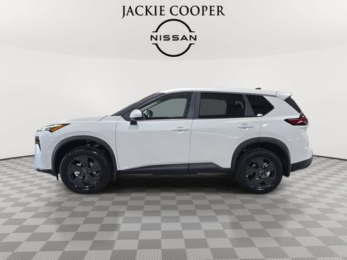 New 2026 Nissan Rogue SV w/ Cold Weather Package AWD/4WD image 8