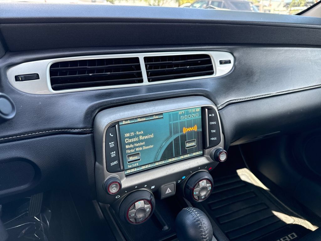 Used 2014 Chevrolet Camaro LT RWD image 18