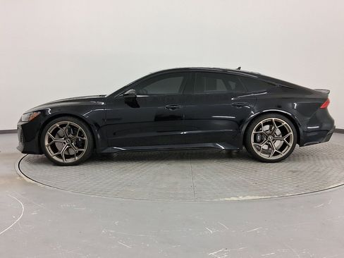 Used 2024 Audi RS 7 Performance w/ Bronze Edition image 2