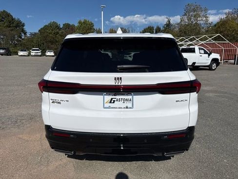 New 2026 Buick Enclave Sport Touring w/ Power Package FWD image 4