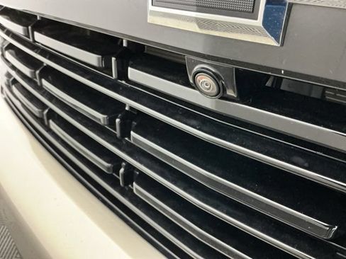 Used 2023 Chevrolet Tahoe RST w/ Luxury Package AWD/4WD image 8