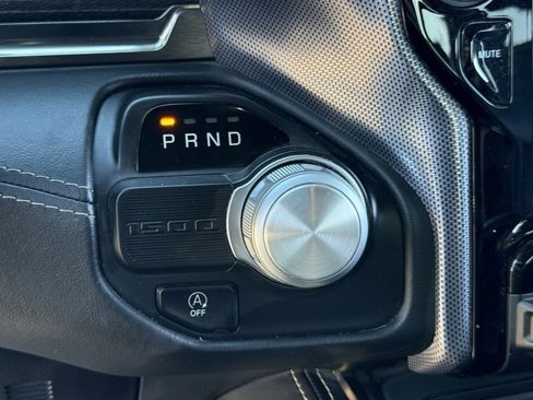 Used 2019 RAM 1500 Limited image 19