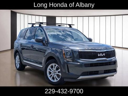 Used 2022 Kia Telluride LX FWD image 5