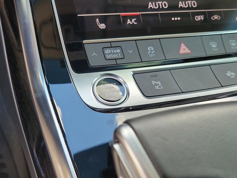 Used 2022 Audi Q7 Premium Plus image 16