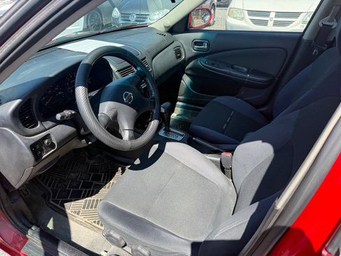 Used 2005 Nissan Sentra 1.8 S w/ (J01) Sunroof Pkg FWD image 17